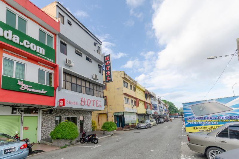 Oyo 1010 Skudai Hotel Kültér fotó