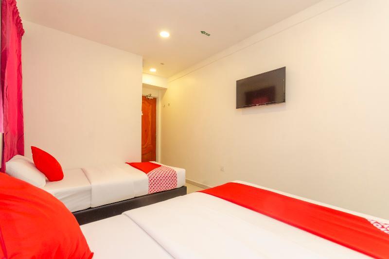 Oyo 1010 Skudai Hotel Kültér fotó
